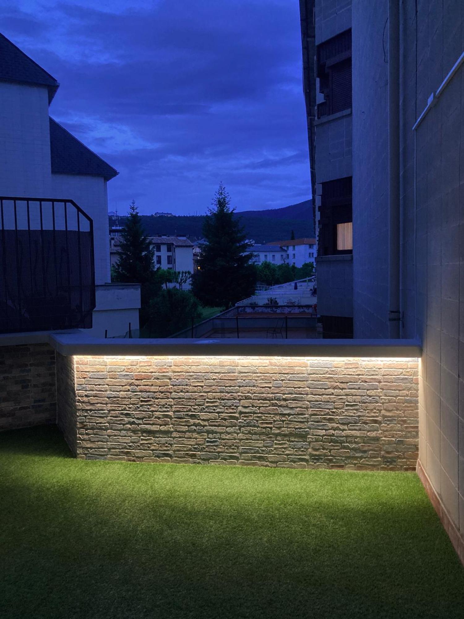Casa Aspe Jaca Apartment Exterior photo